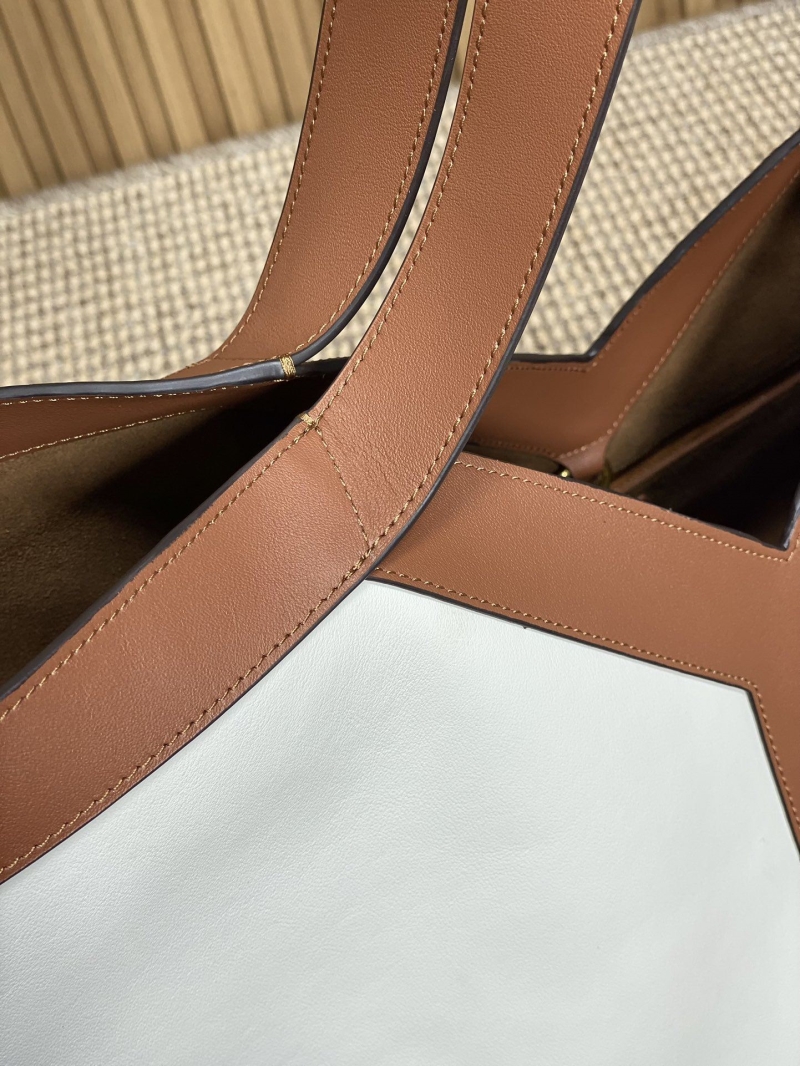 Y51 shopping bags